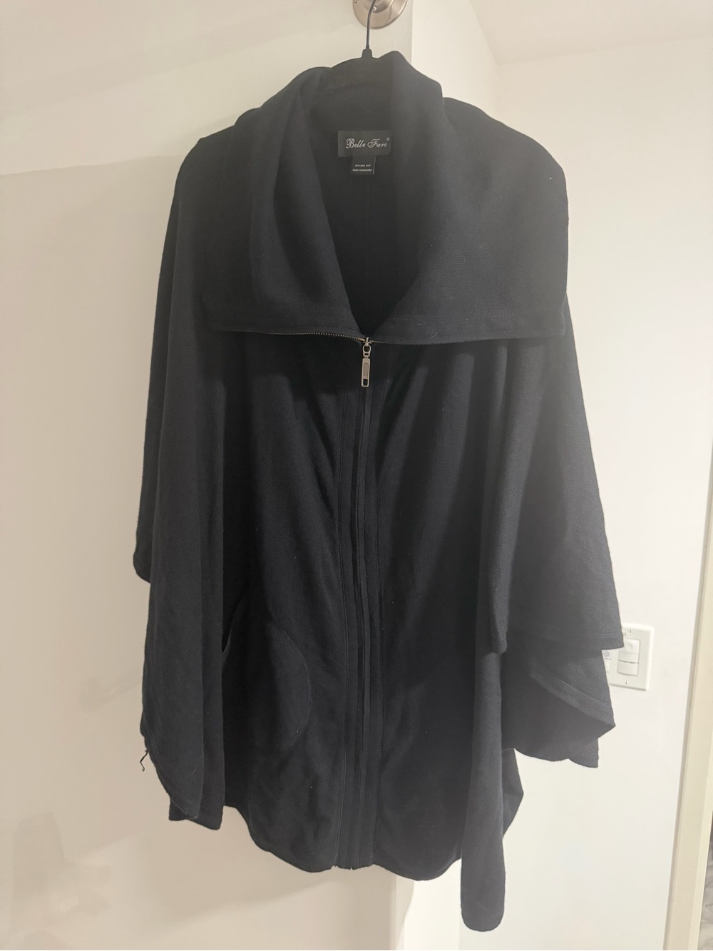 Black Zip-Front Poncho cashmere hooded turtleneck women’s Large Sweater